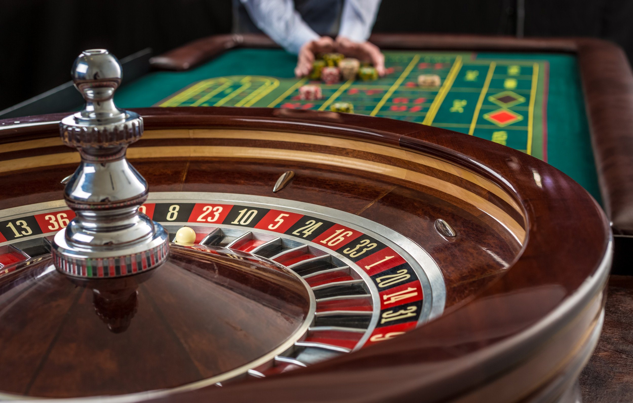 queen casino